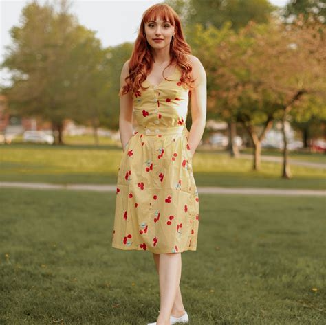 ModCloth Dresses Review .